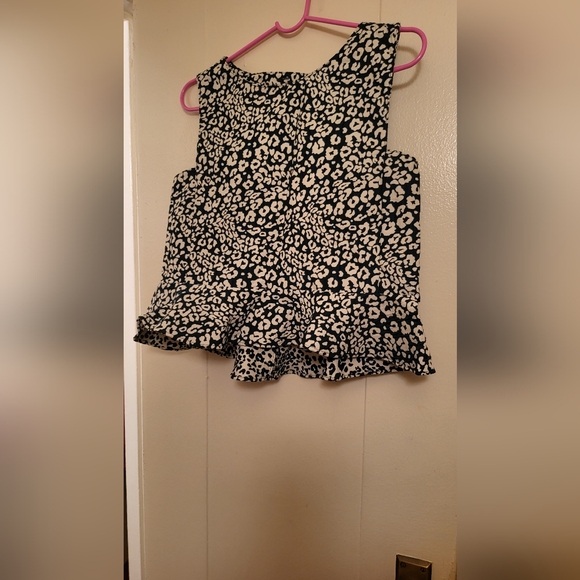 Zara Set floral Print top & pants. Top size S. Pants size M - Picture 3 of 12